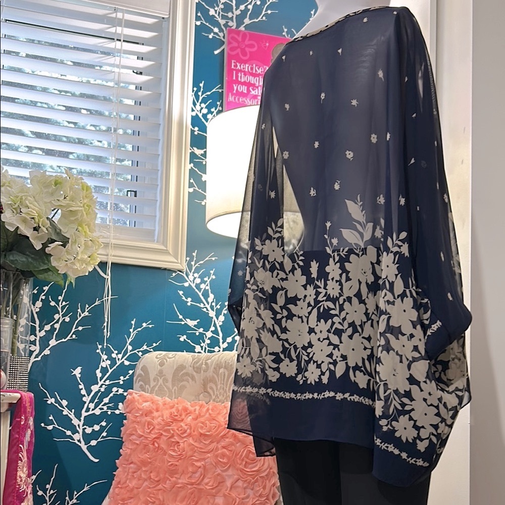 Elegant Navy blue and Cream Floral Blouse
